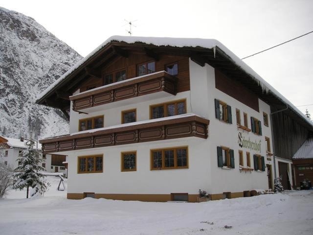 Haus Laerchenhof Villa Holzgau Exterior photo